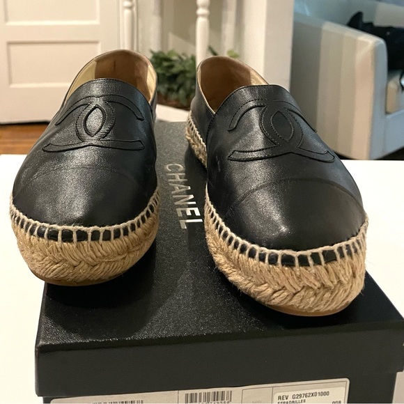Chanel Black Espadrilles (Authentic) Lambskin - Picture 2 of 8